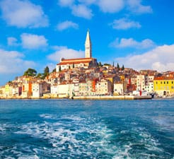 Slik bestiller du en ferge til Porec